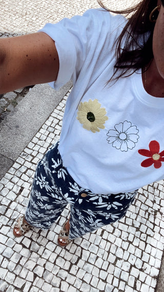 CAMISETA FLORES