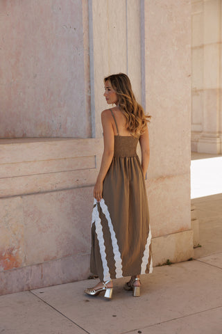 VESTIDO BETA
